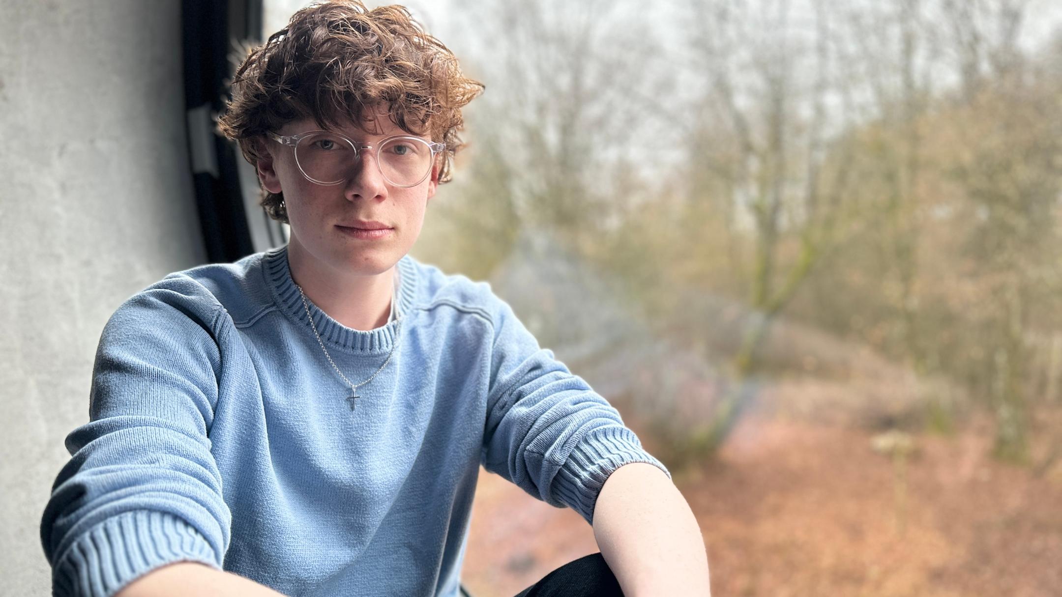 Arnim Lorentz sitzend